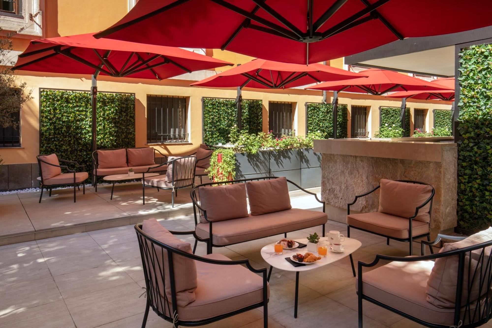 Rose Garden Palace By Omnia Hotel